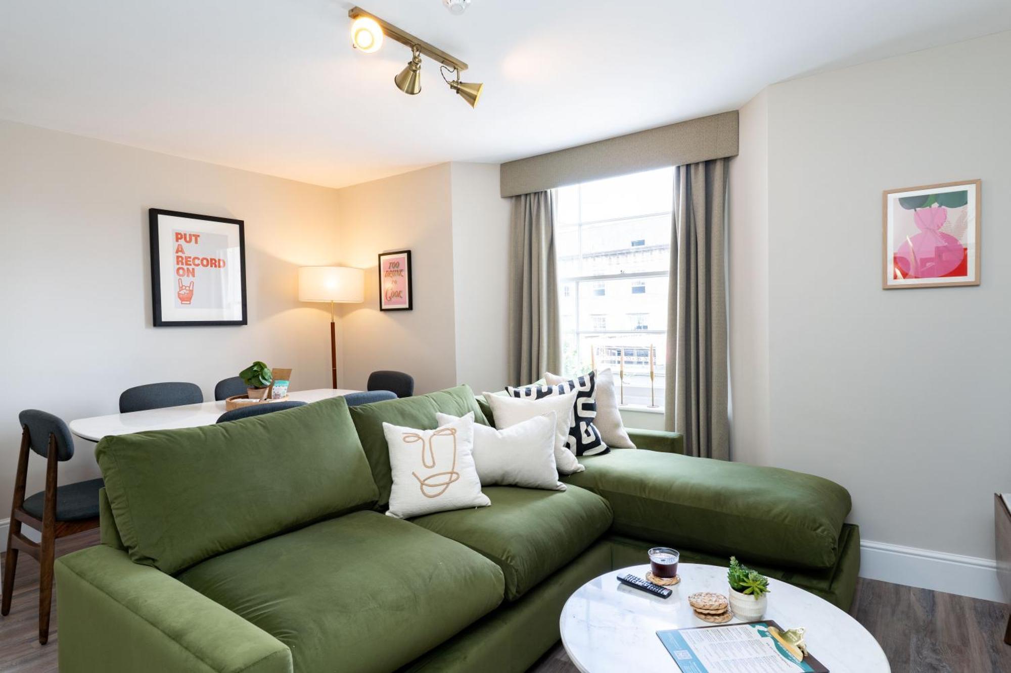 Wellington Place I Your Apartment 布里斯托 外观 照片