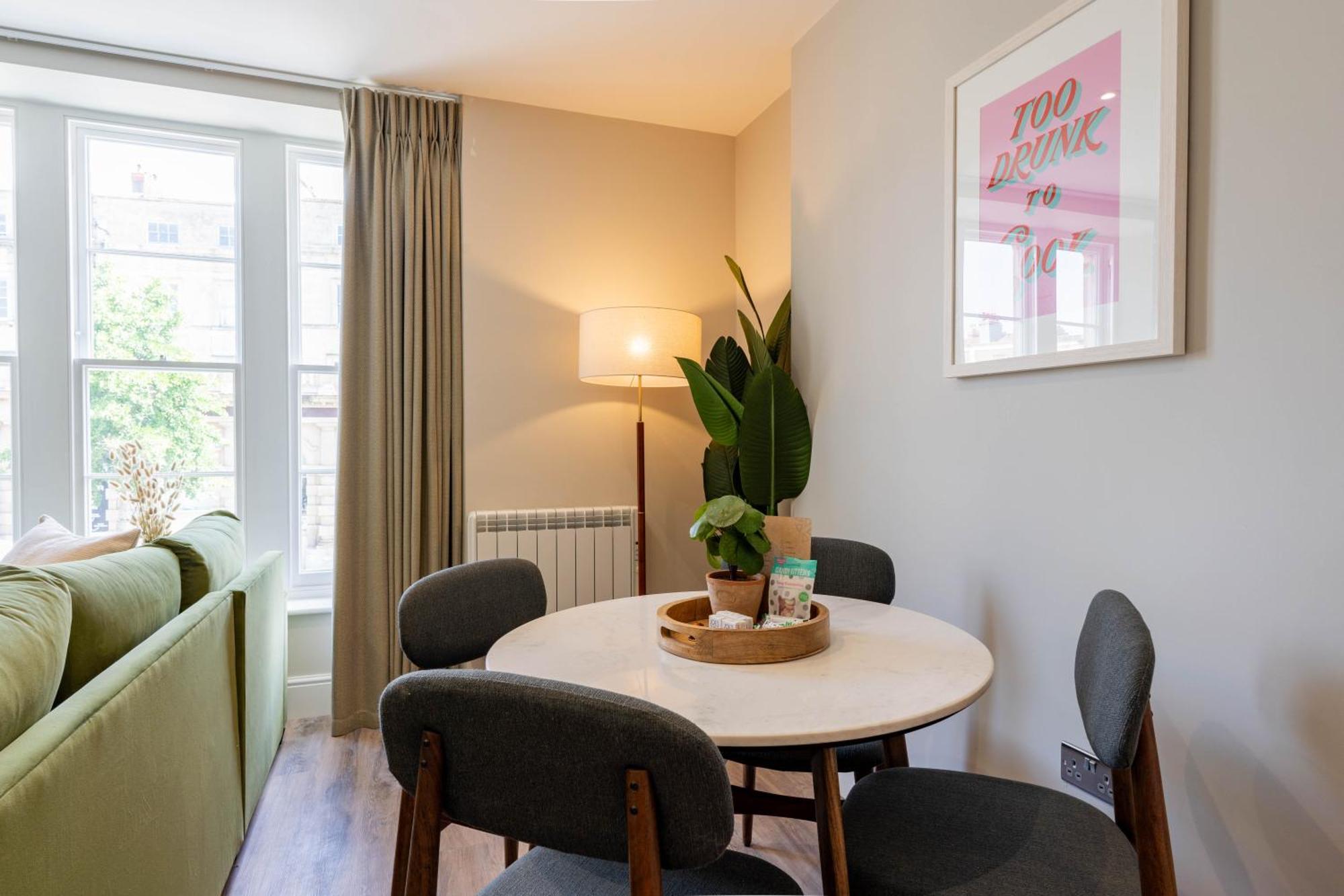 Wellington Place I Your Apartment 布里斯托 外观 照片